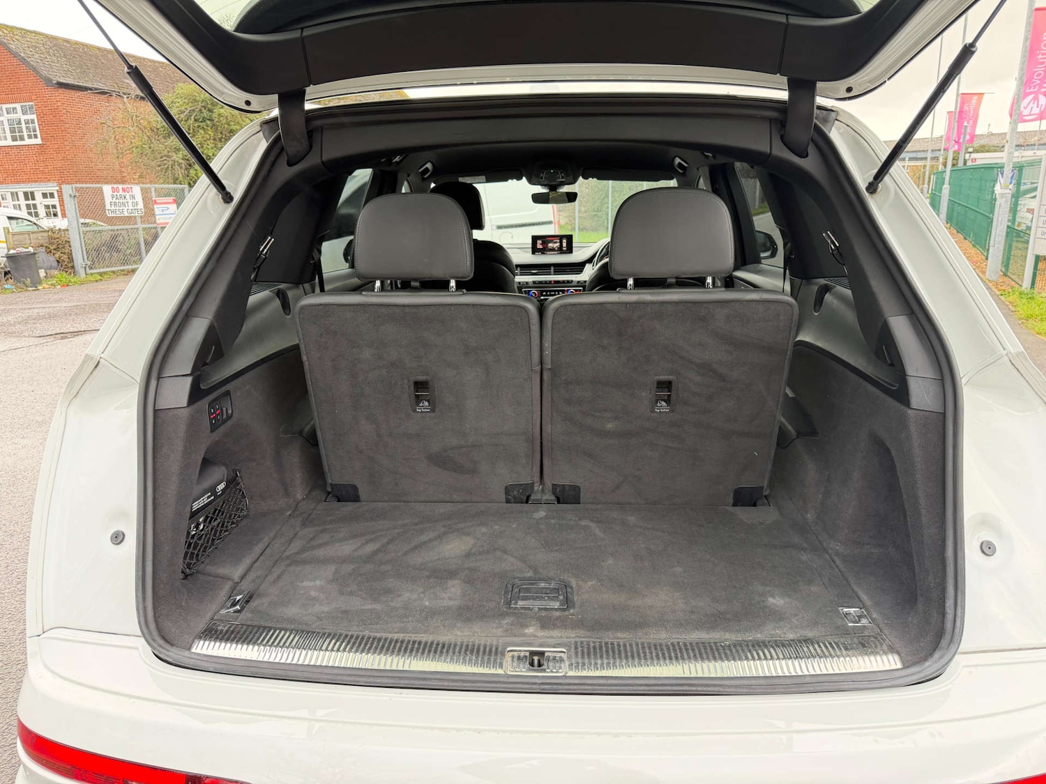 Used Audi Q7 2017 for sale - 77564304: Photo 78