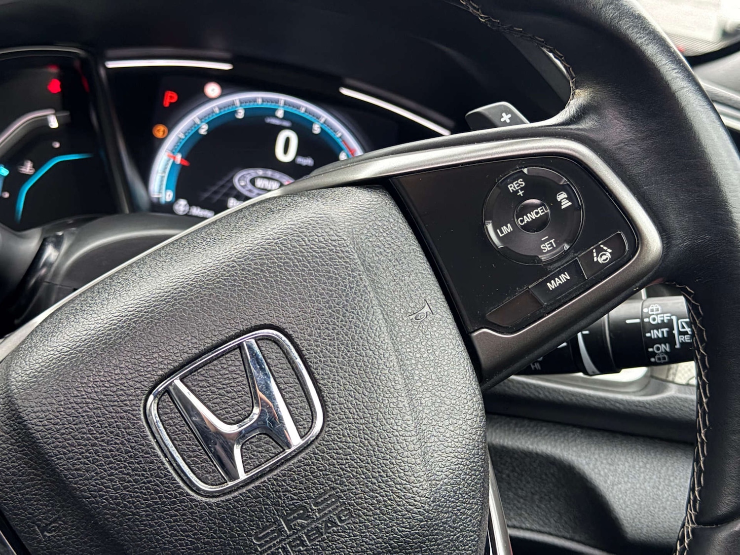 Used Honda Civic 2018 for sale - 77437466: Photo 39