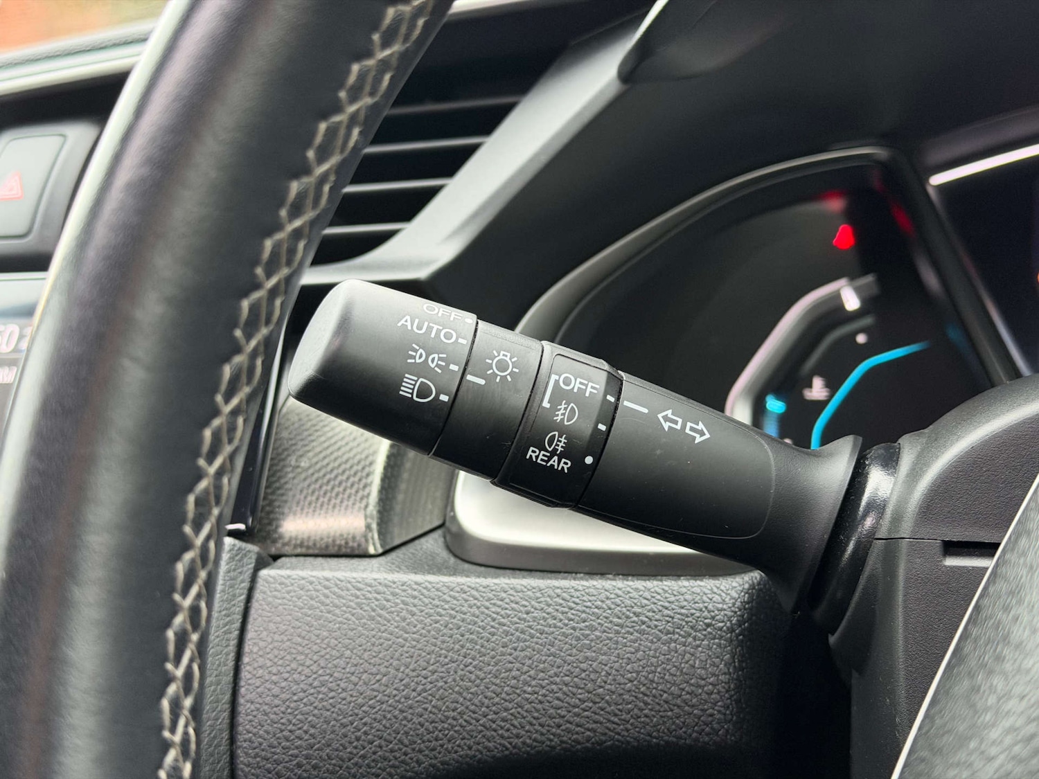 Used Honda Civic 2018 for sale - 77437466: Photo 41