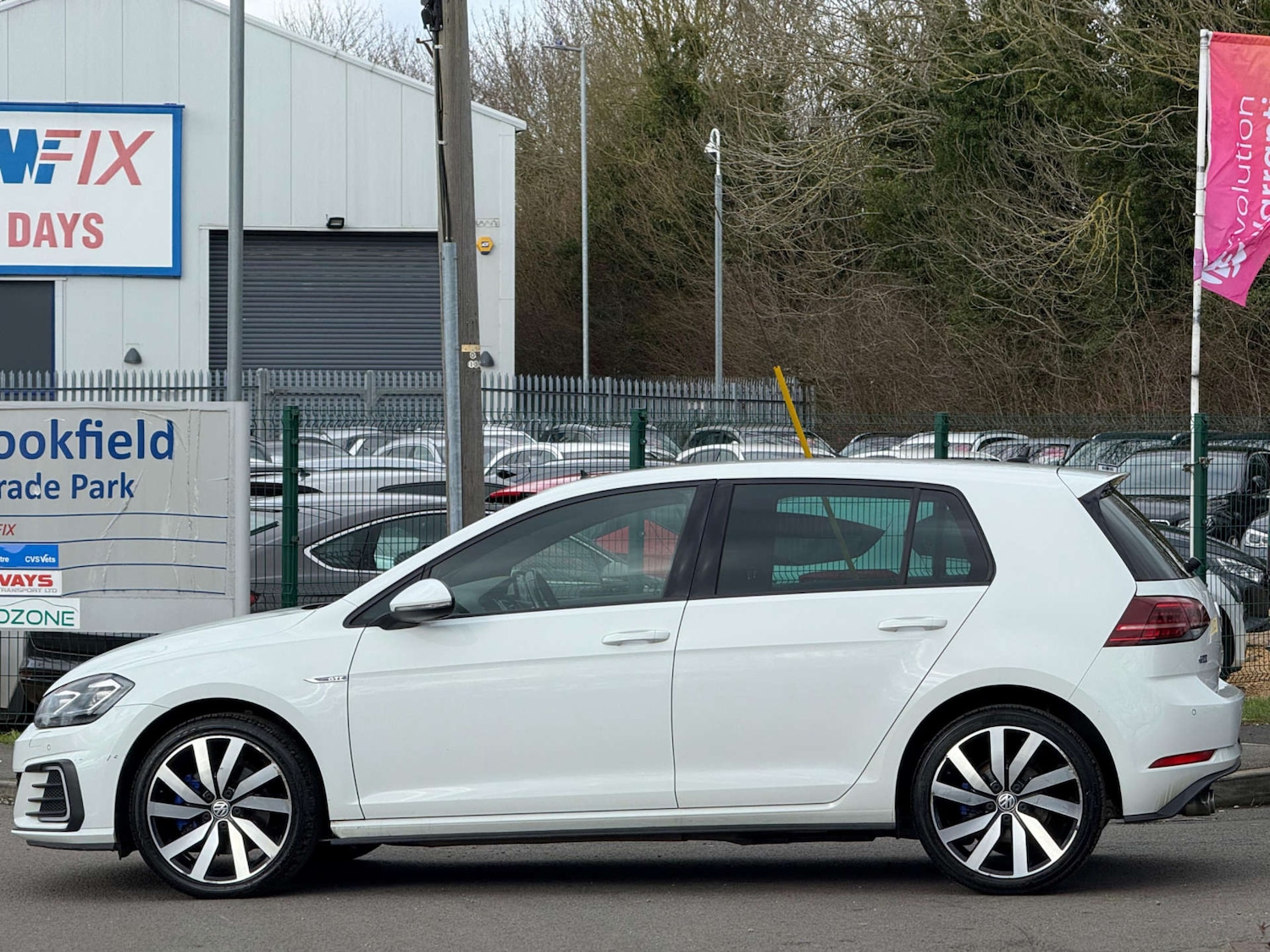 Used Volkswagen Golf 2020 for sale - 77581103: Photo 11