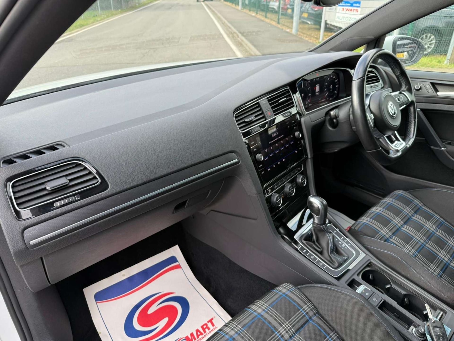 Used Volkswagen Golf 2020 for sale - 77581103: Photo 25