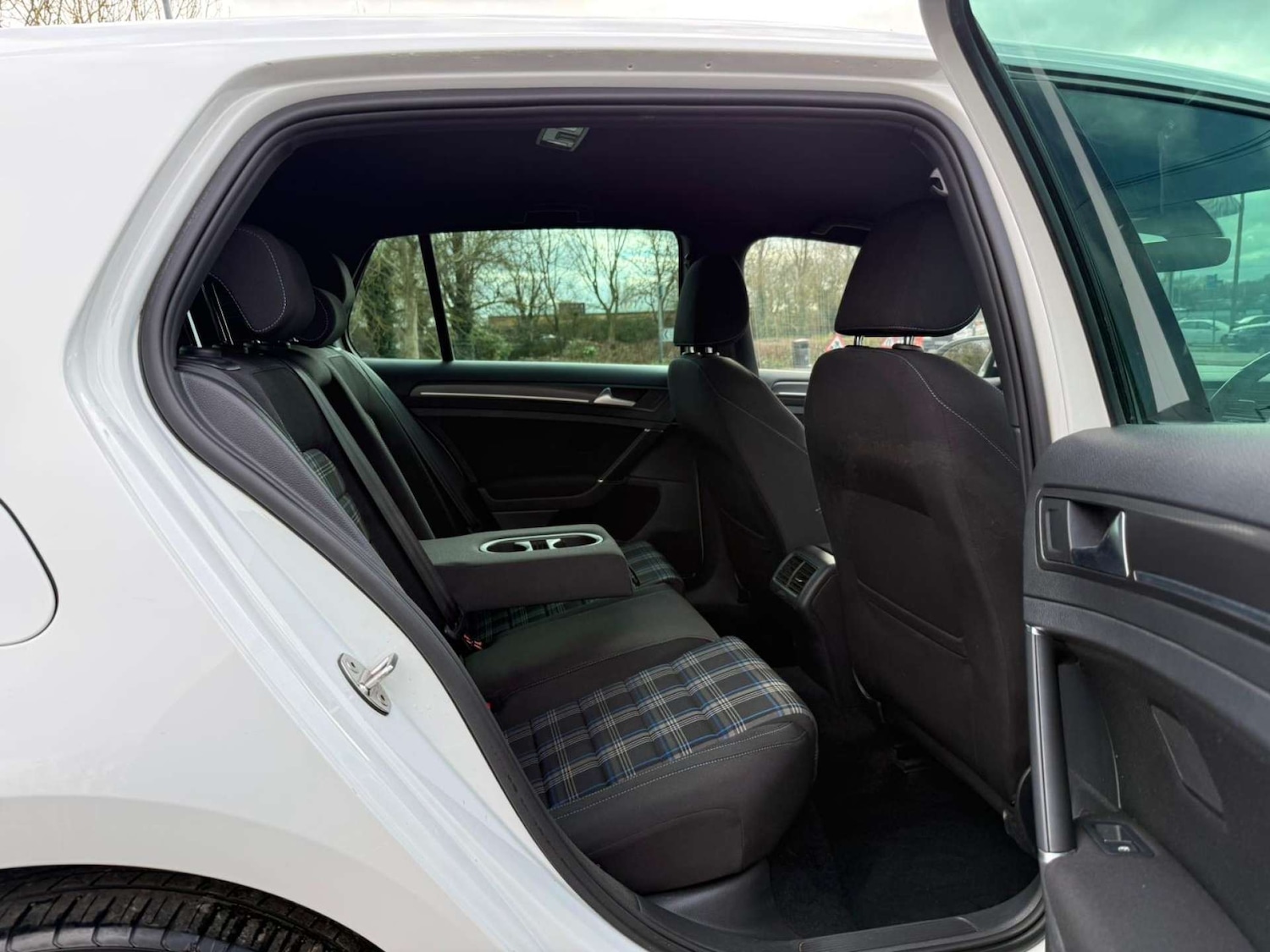 Used Volkswagen Golf 2020 for sale - 77581103: Photo 34