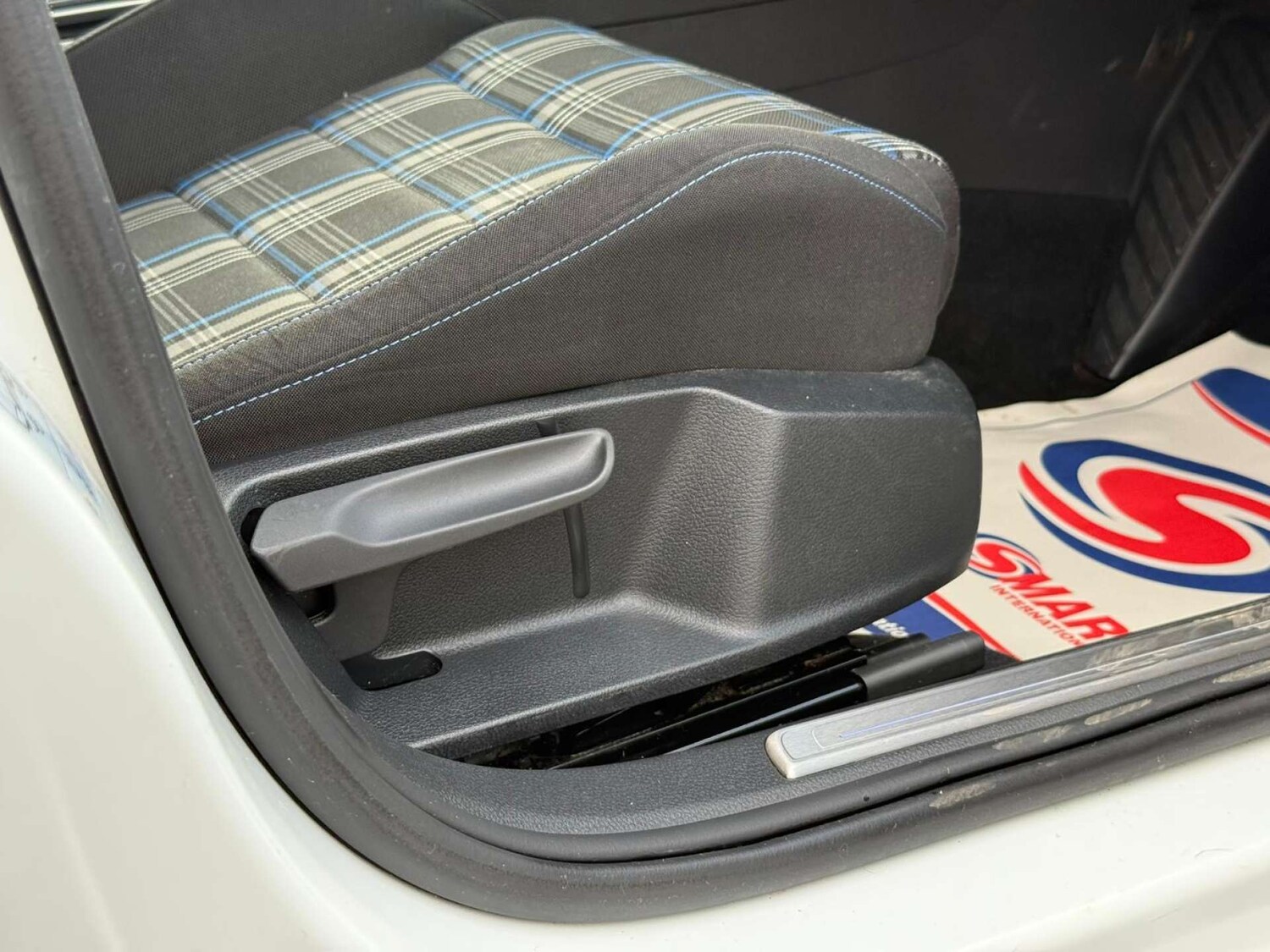 Used Volkswagen Golf 2020 for sale - 77581103: Photo 42