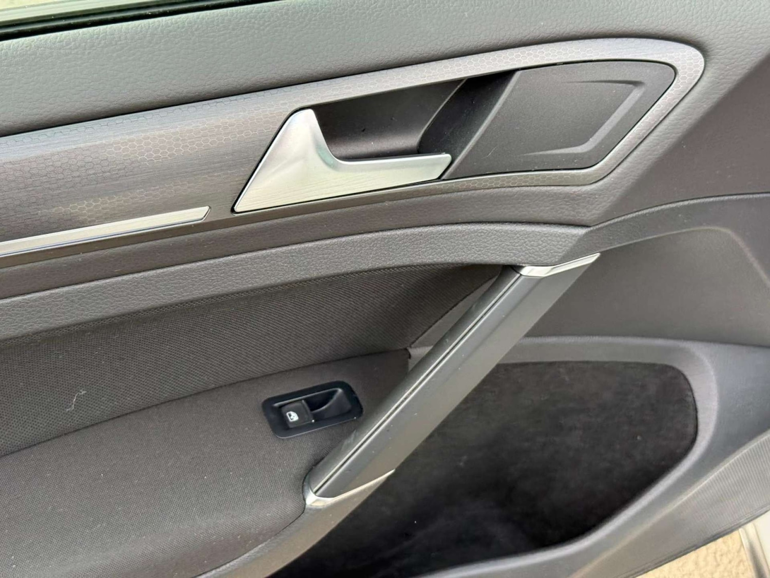 Used Volkswagen Golf 2020 for sale - 77581103: Photo 45