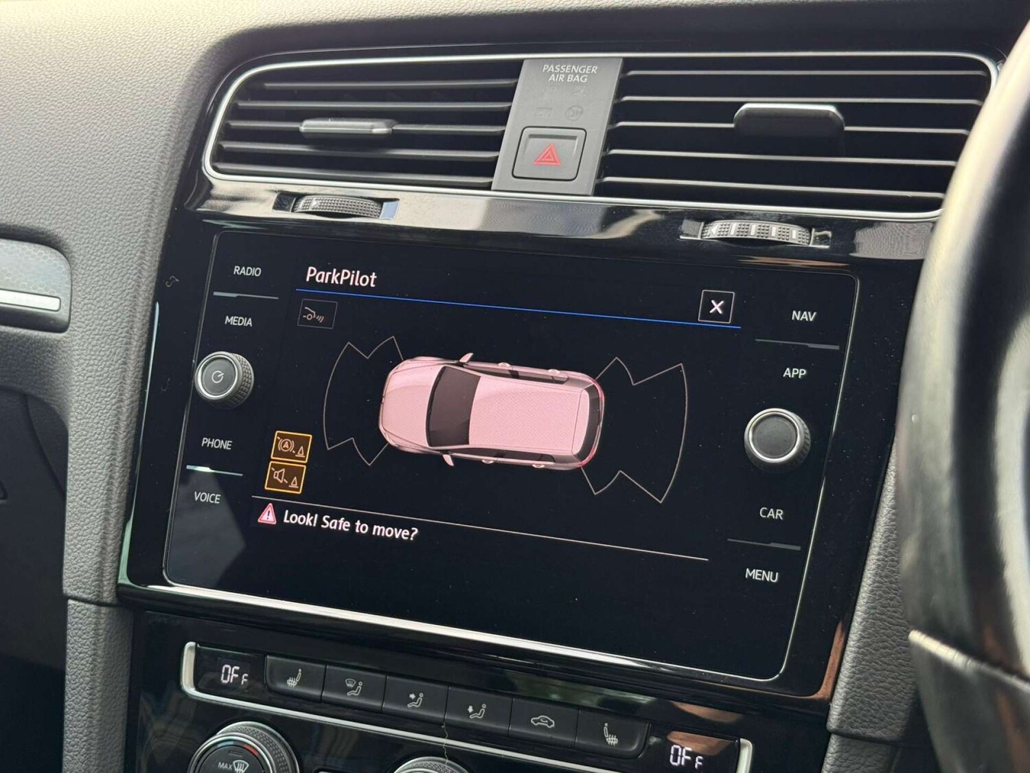 Used Volkswagen Golf 2020 for sale - 77581103: Photo 52