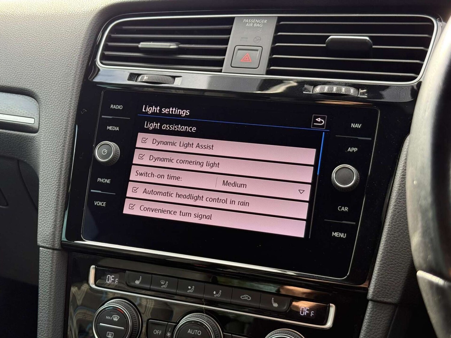 Used Volkswagen Golf 2020 for sale - 77581103: Photo 62