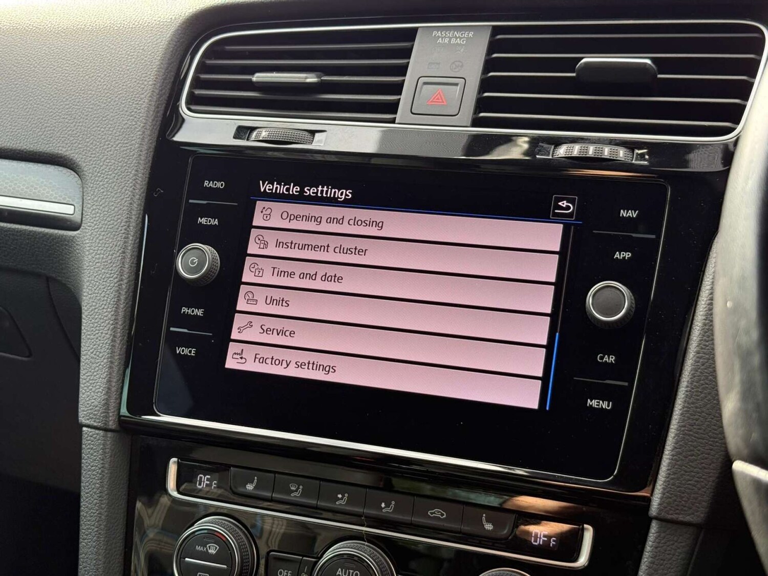 Used Volkswagen Golf 2020 for sale - 77581103: Photo 63