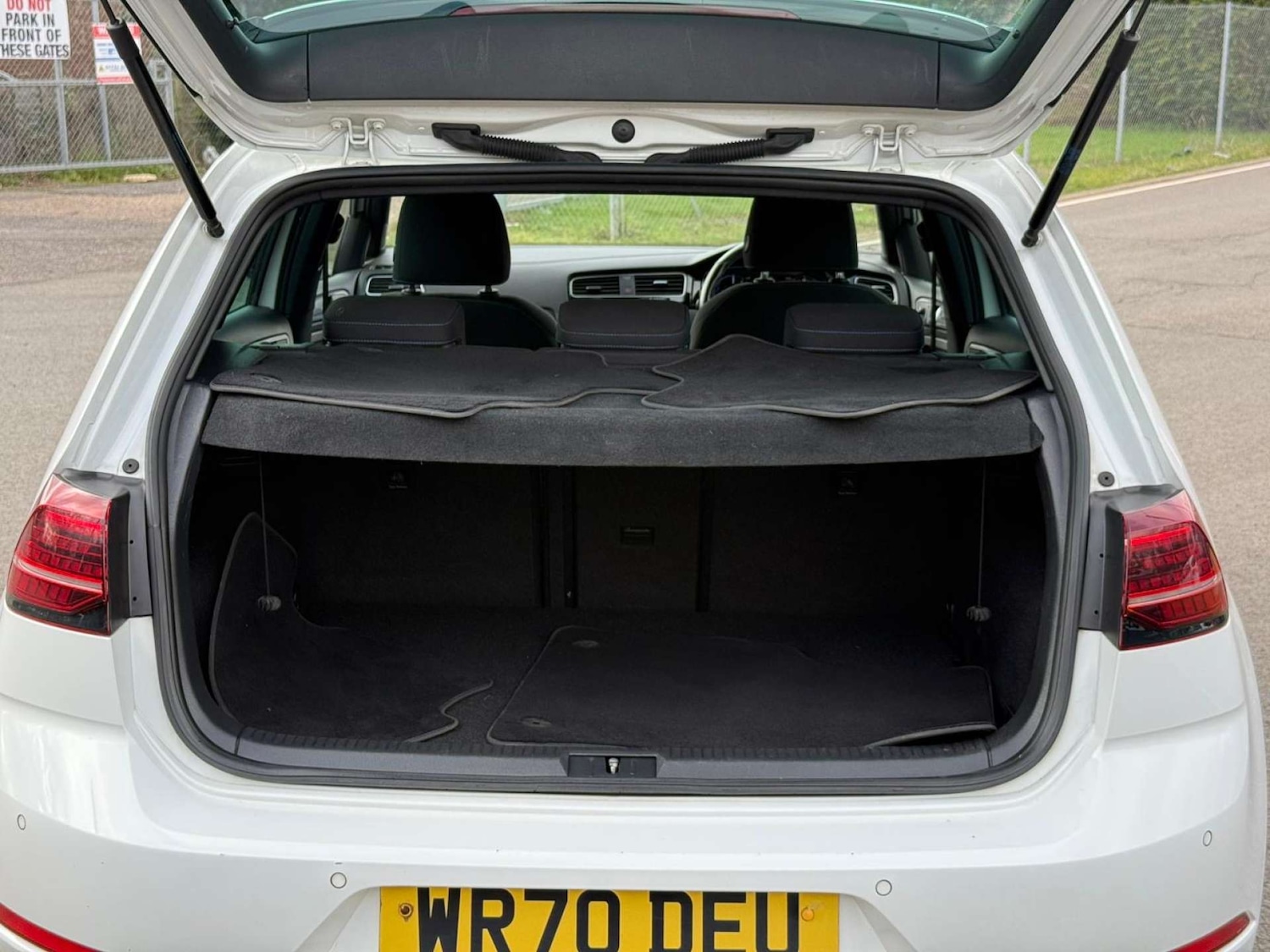 Used Volkswagen Golf 2020 for sale - 77581103: Photo 71