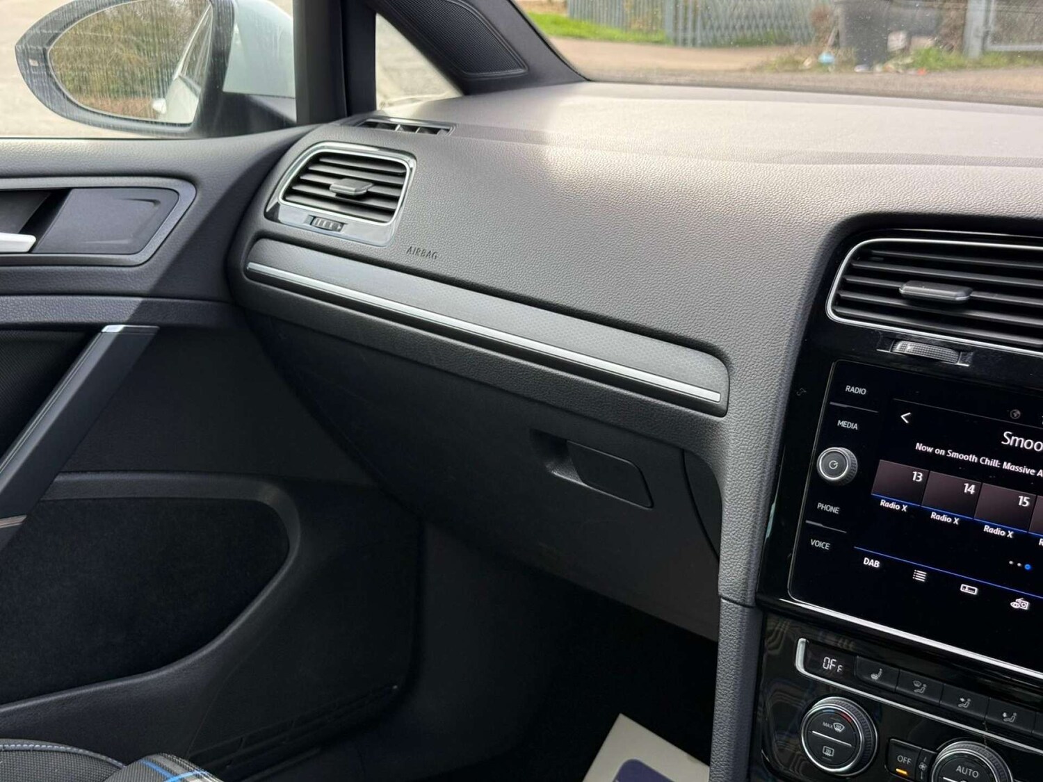 Used Volkswagen Golf 2020 for sale - 77581103: Photo 83