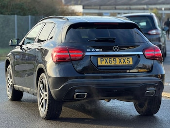 Used Mercedes-Benz GLA 2019 for sale - 77437564: Photo