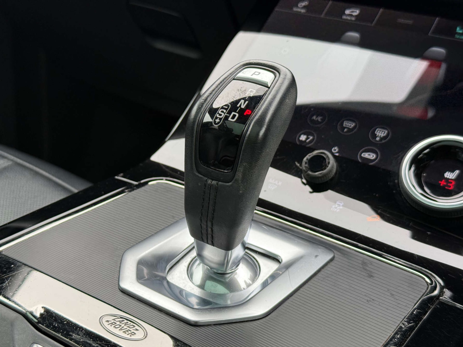 Used Land Rover Range Rover Evoque 2019 for sale - 77581105: Photo 18