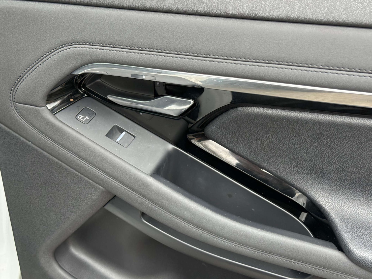 Used Land Rover Range Rover Evoque 2019 for sale - 77581105: Photo 34