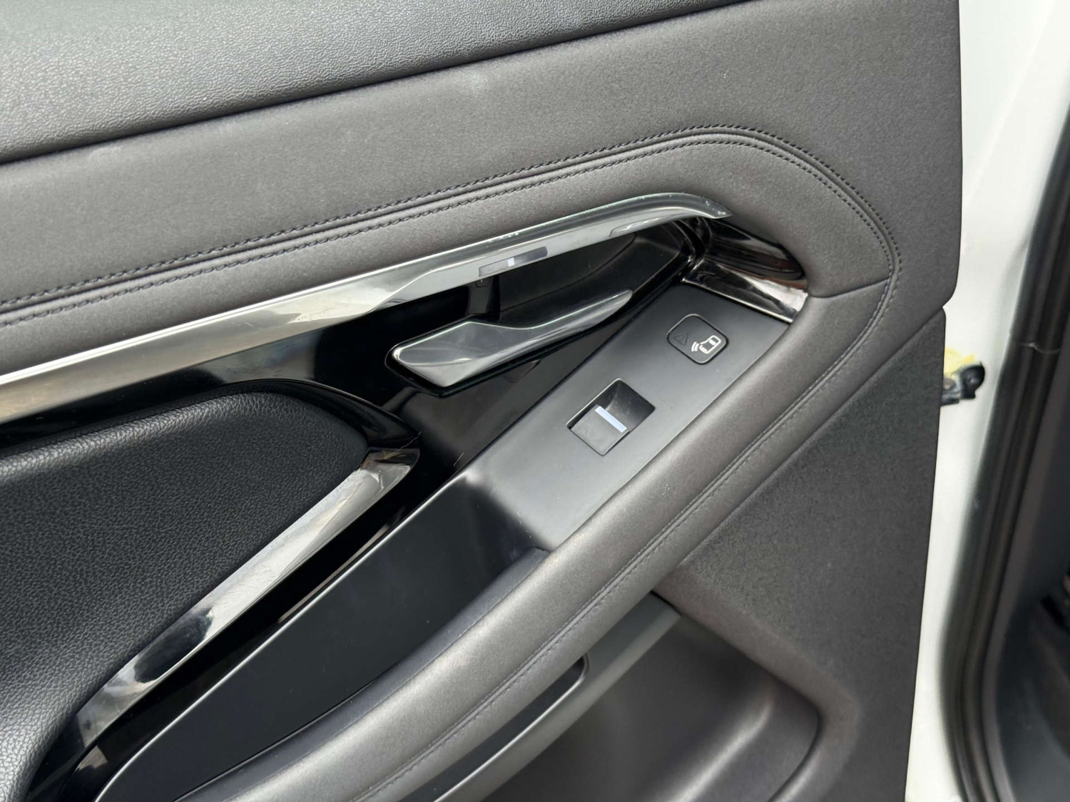 Used Land Rover Range Rover Evoque 2019 for sale - 77581105: Photo 37