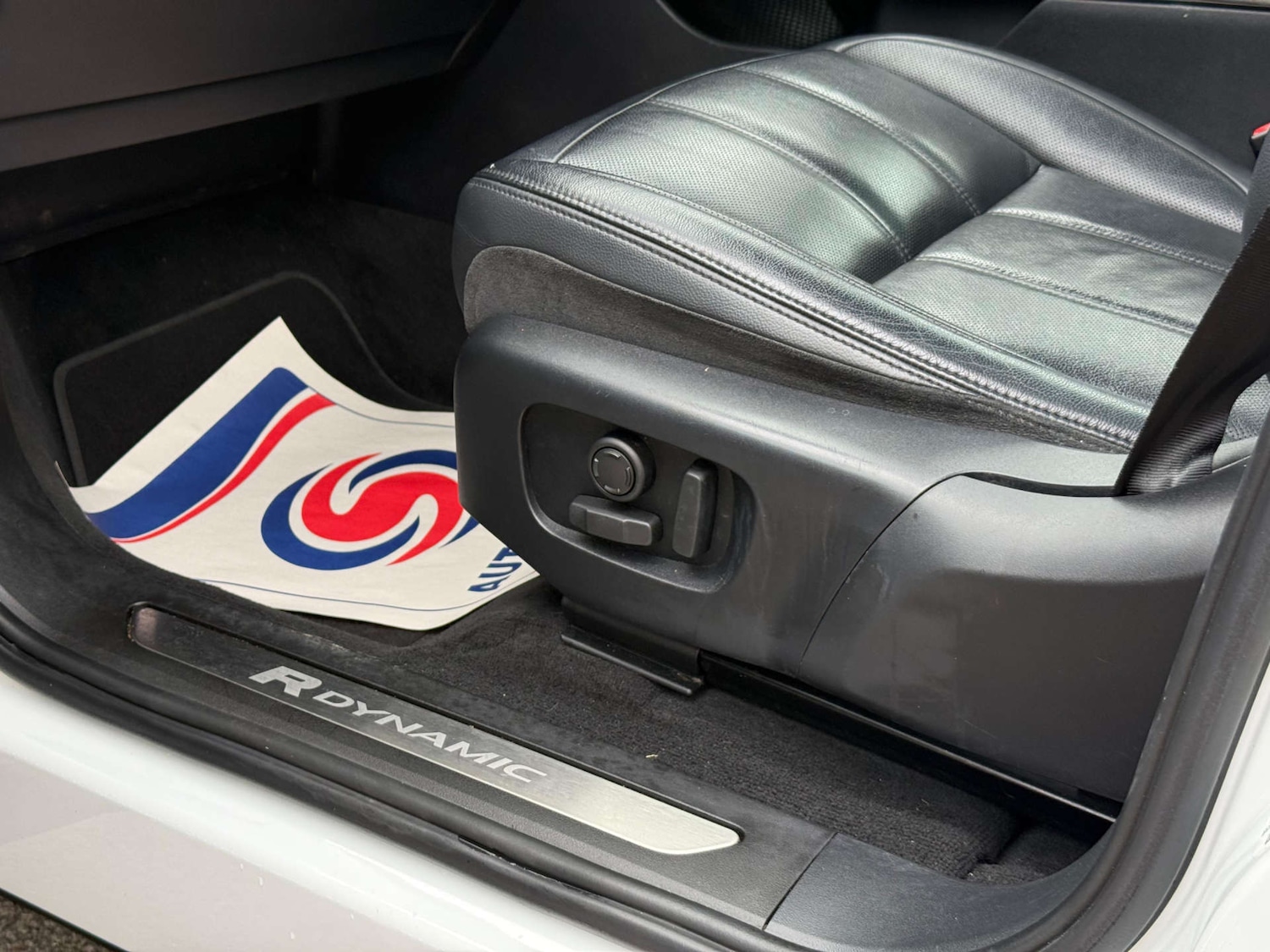 Used Land Rover Range Rover Evoque 2019 for sale - 77581105: Photo 81