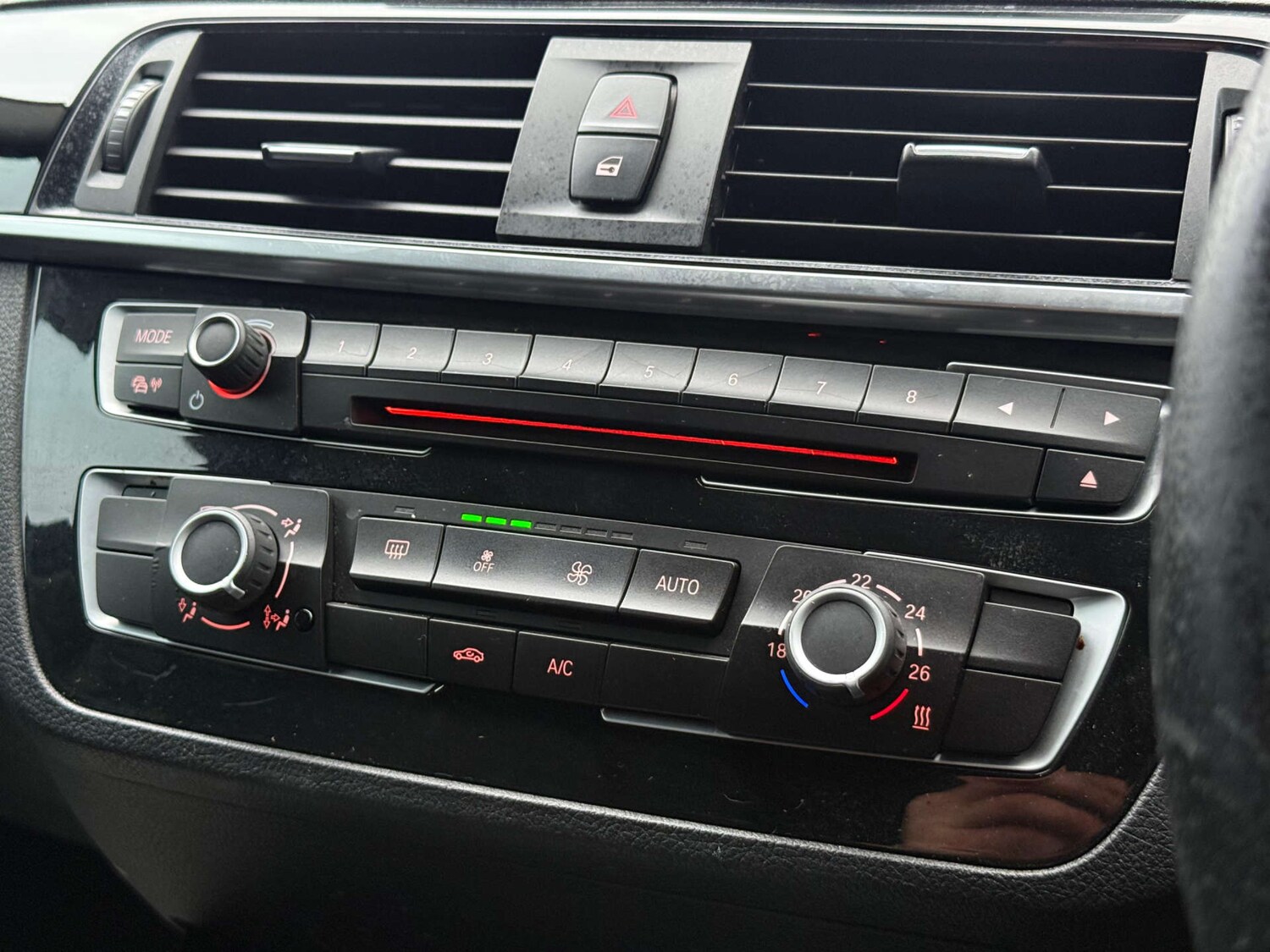 Used BMW 1 Series 2018 for sale - 77437510: Photo 61