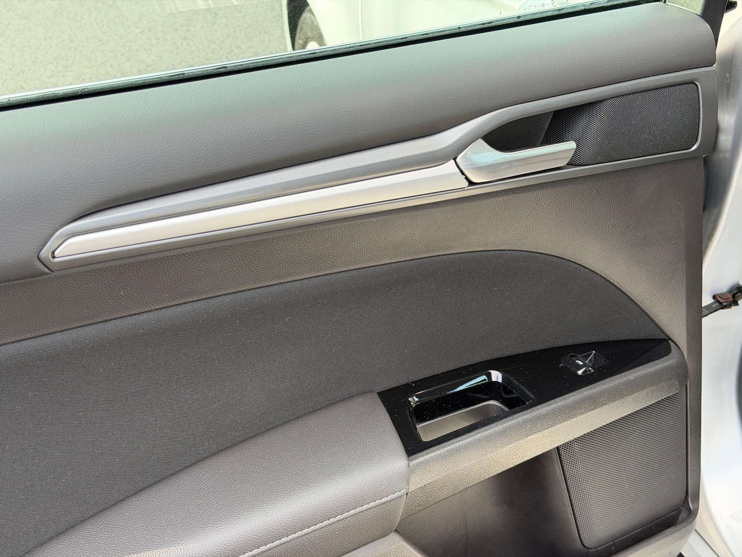 Used Ford Mondeo 2017 for sale - 77437584: Photo 41