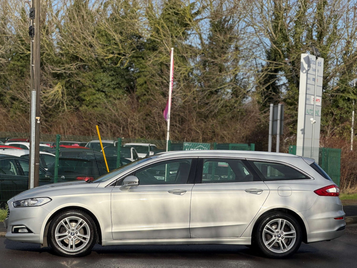 Used Ford Mondeo 2017 for sale - 77437584: Photo 9