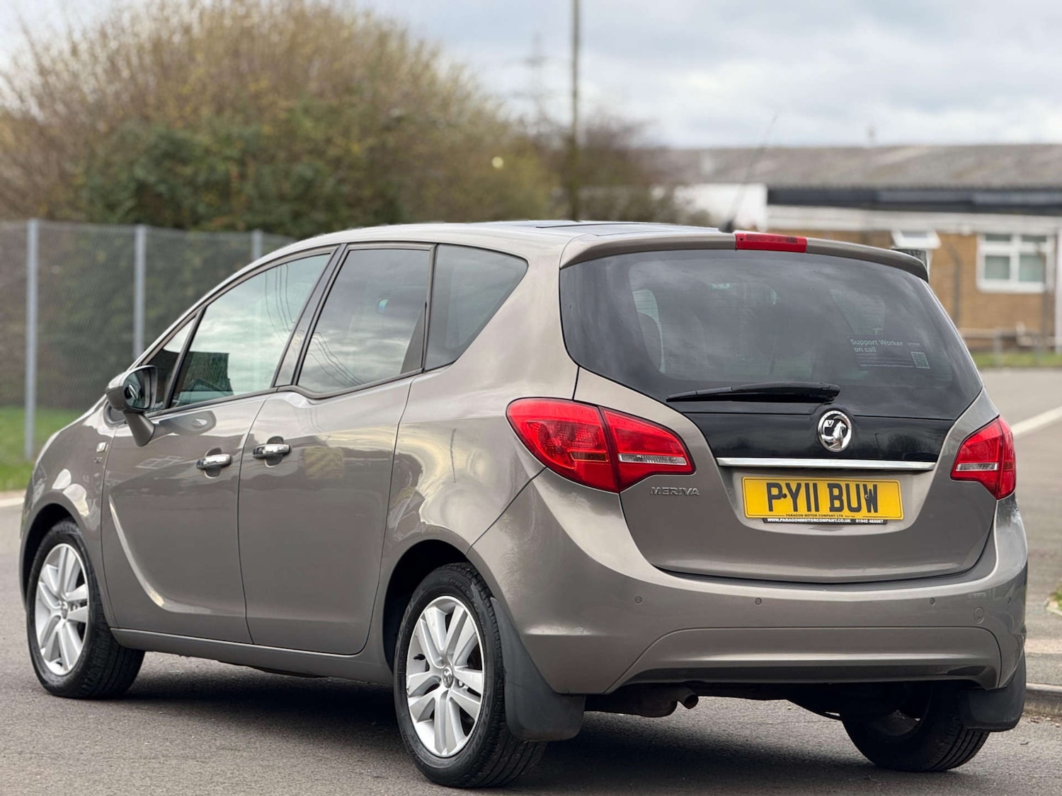 Used Vauxhall Meriva 2011 for sale - 77697450: Photo 4