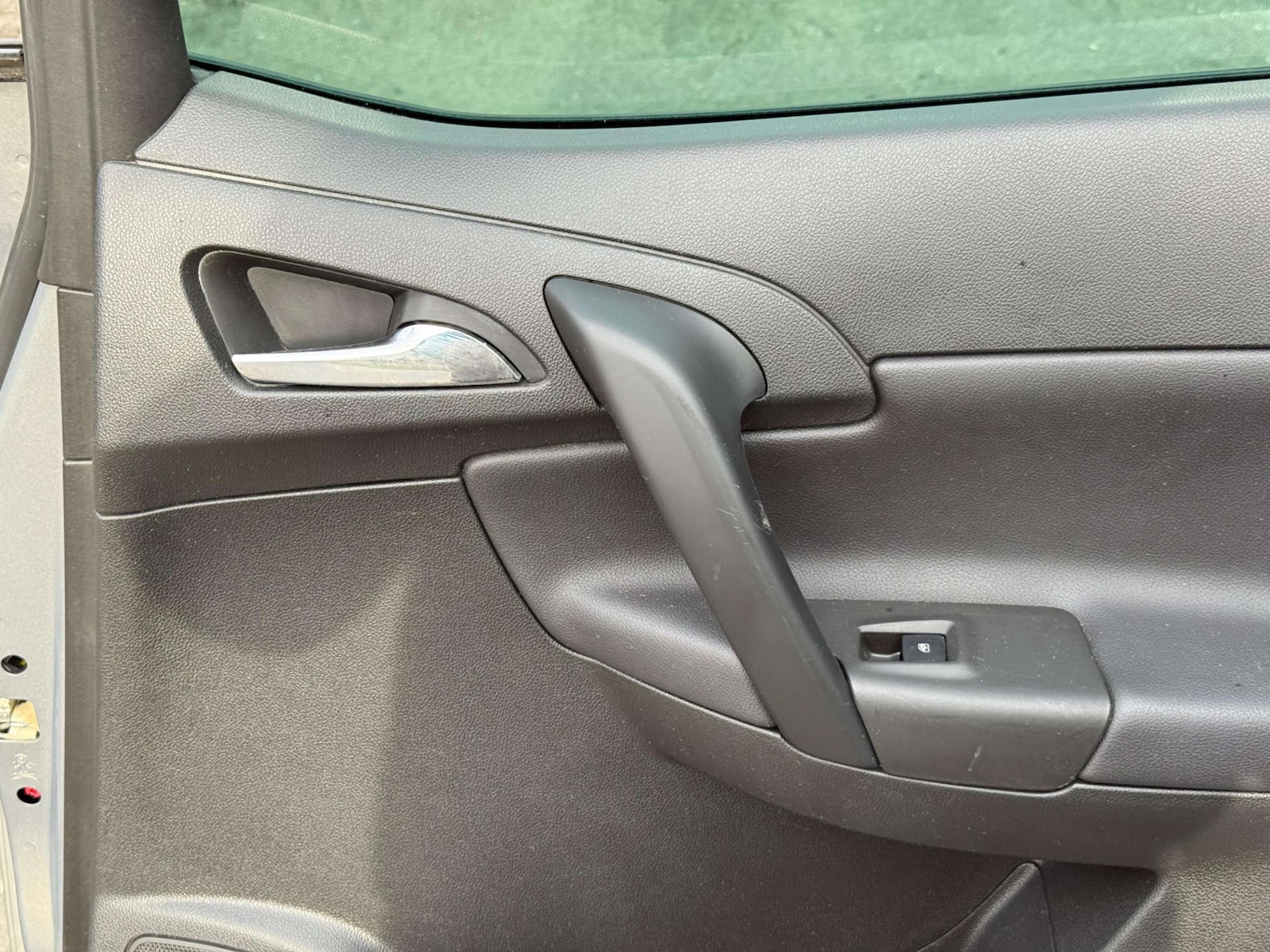 Used Vauxhall Meriva 2011 for sale - 77697450: Photo 47