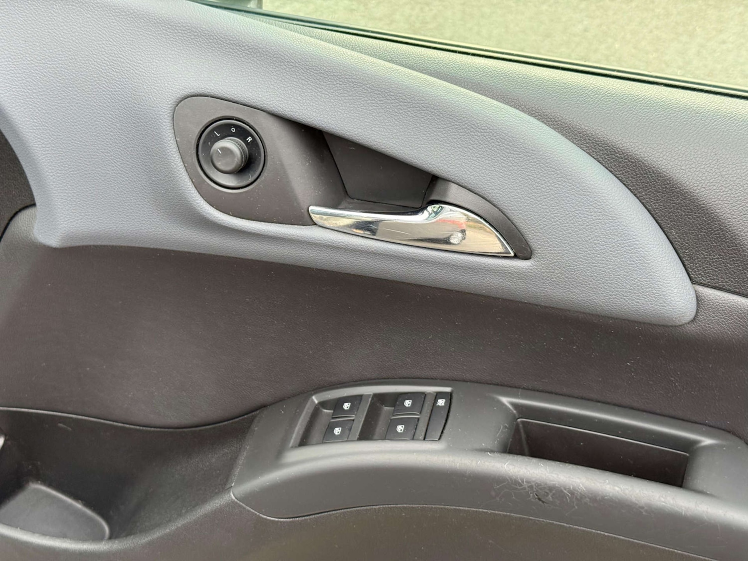 Used Vauxhall Meriva 2011 for sale - 77697450: Photo 49