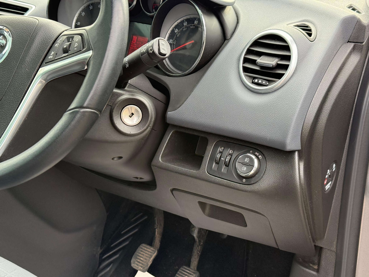 Used Vauxhall Meriva 2011 for sale - 77697450: Photo 65