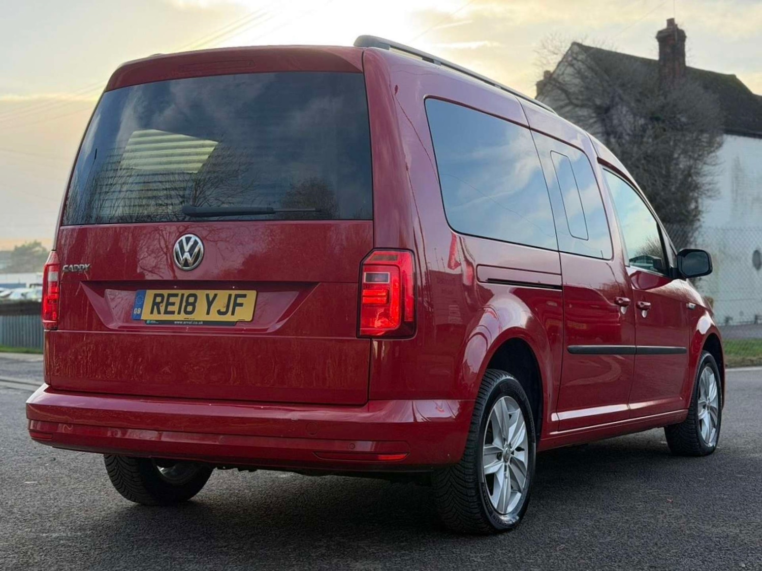 Used Volkswagen Caddy Maxi Life 2018 for sale - 77437540: Photo 15