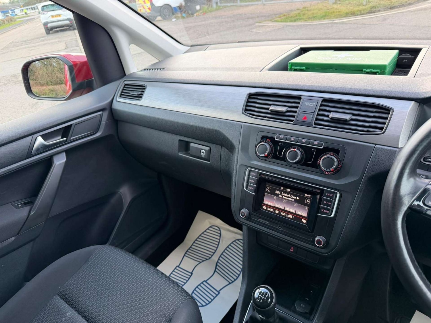 Used Volkswagen Caddy Maxi Life 2018 for sale - 77437540: Photo 19