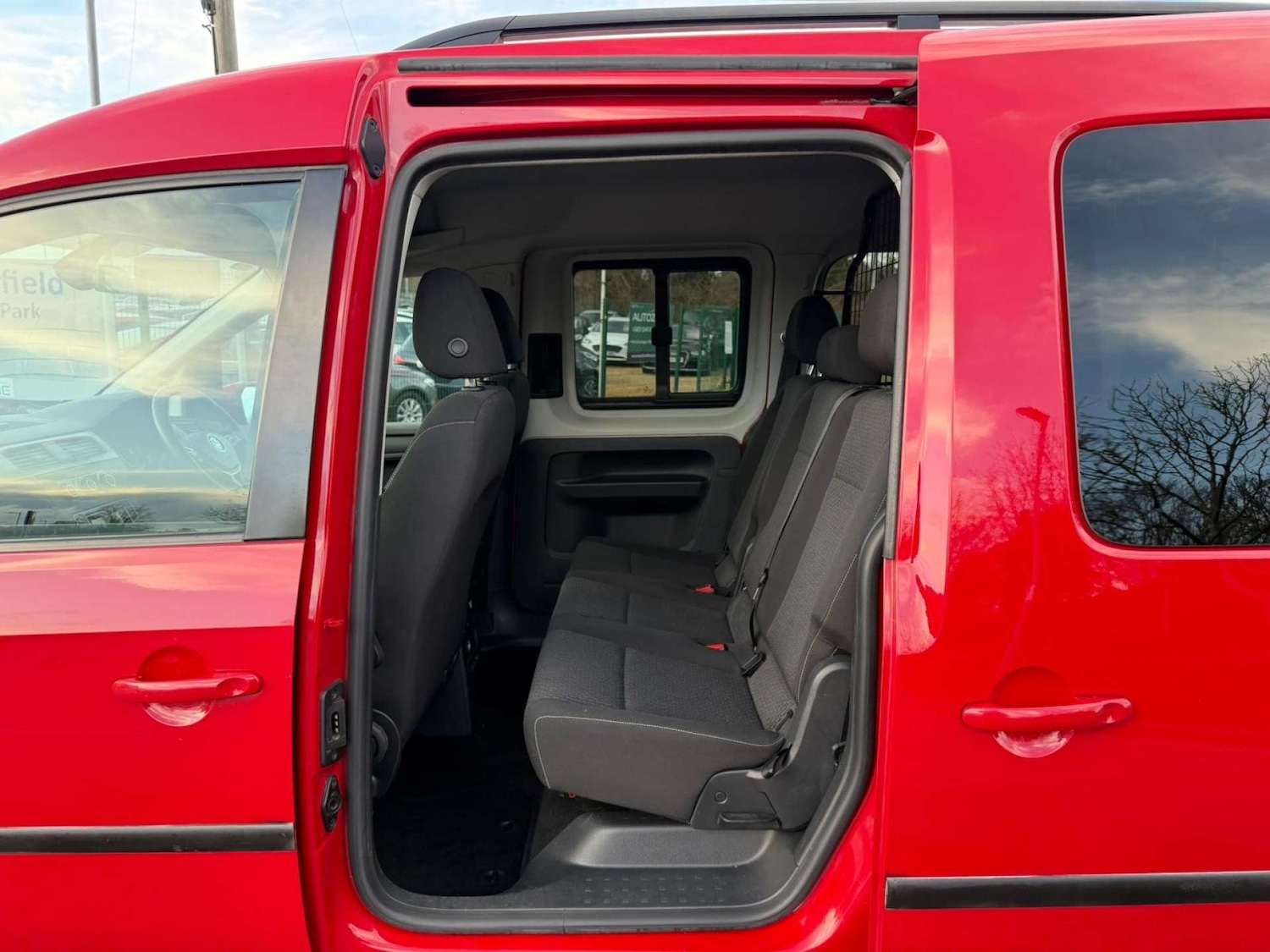 Used Volkswagen Caddy Maxi Life 2018 for sale - 77437540: Photo 26