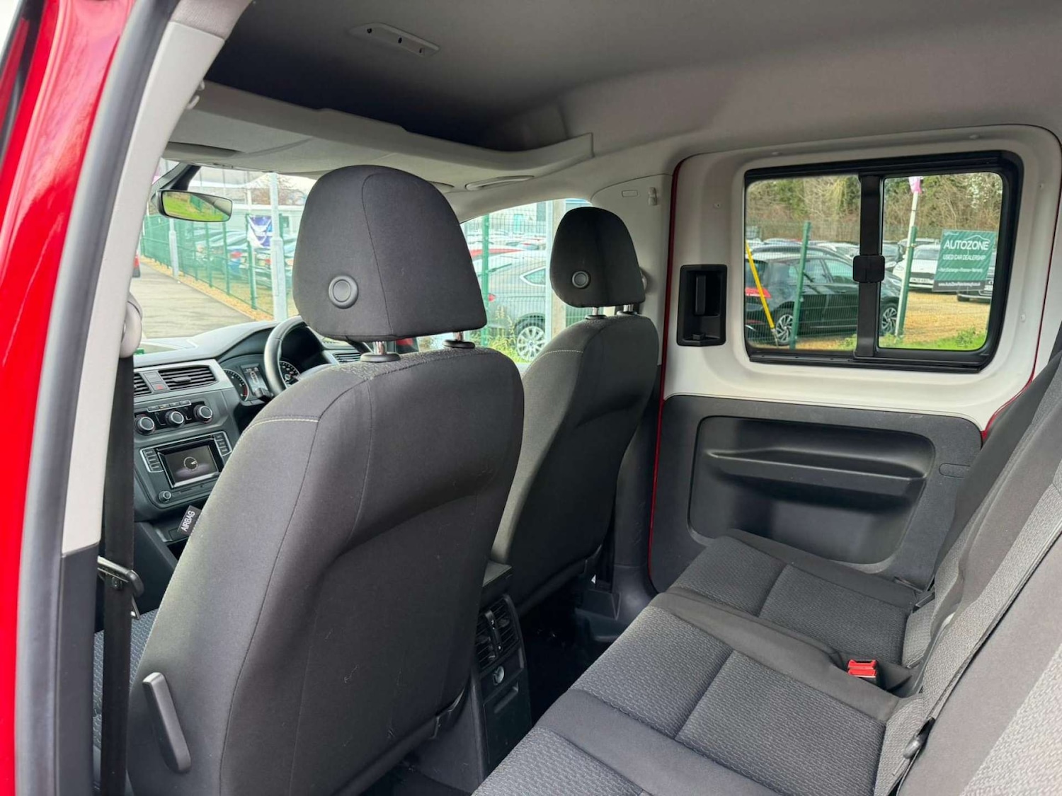 Used Volkswagen Caddy Maxi Life 2018 for sale - 77437540: Photo 27