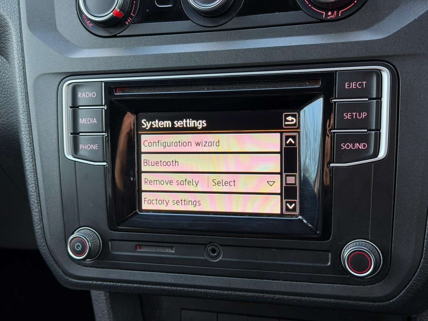 Used Volkswagen Caddy Maxi Life 2018 for sale - 77437540: Photo 45