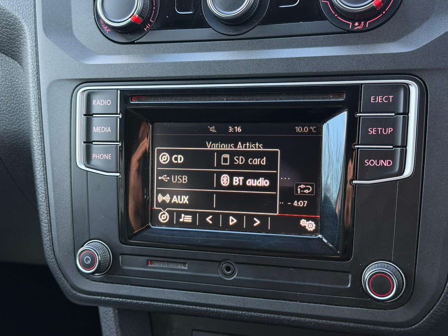 Used Volkswagen Caddy Maxi Life 2018 for sale - 77437540: Photo 46