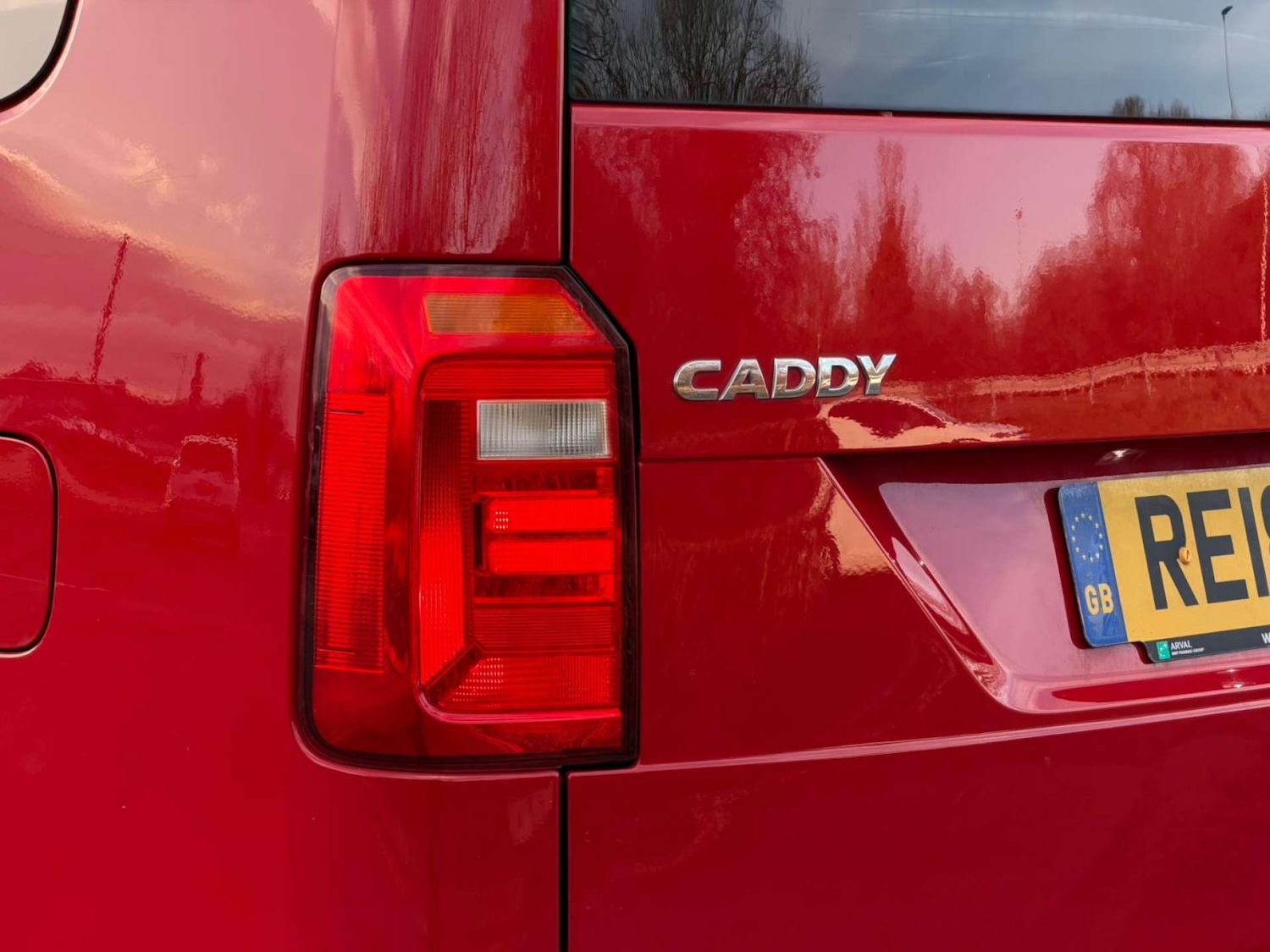 Used Volkswagen Caddy Maxi Life 2018 for sale - 77437540: Photo 58