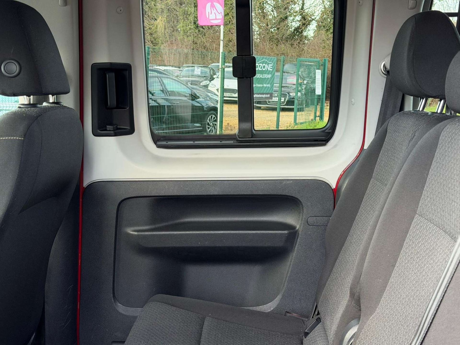 Used Volkswagen Caddy Maxi Life 2018 for sale - 77437540: Photo 64