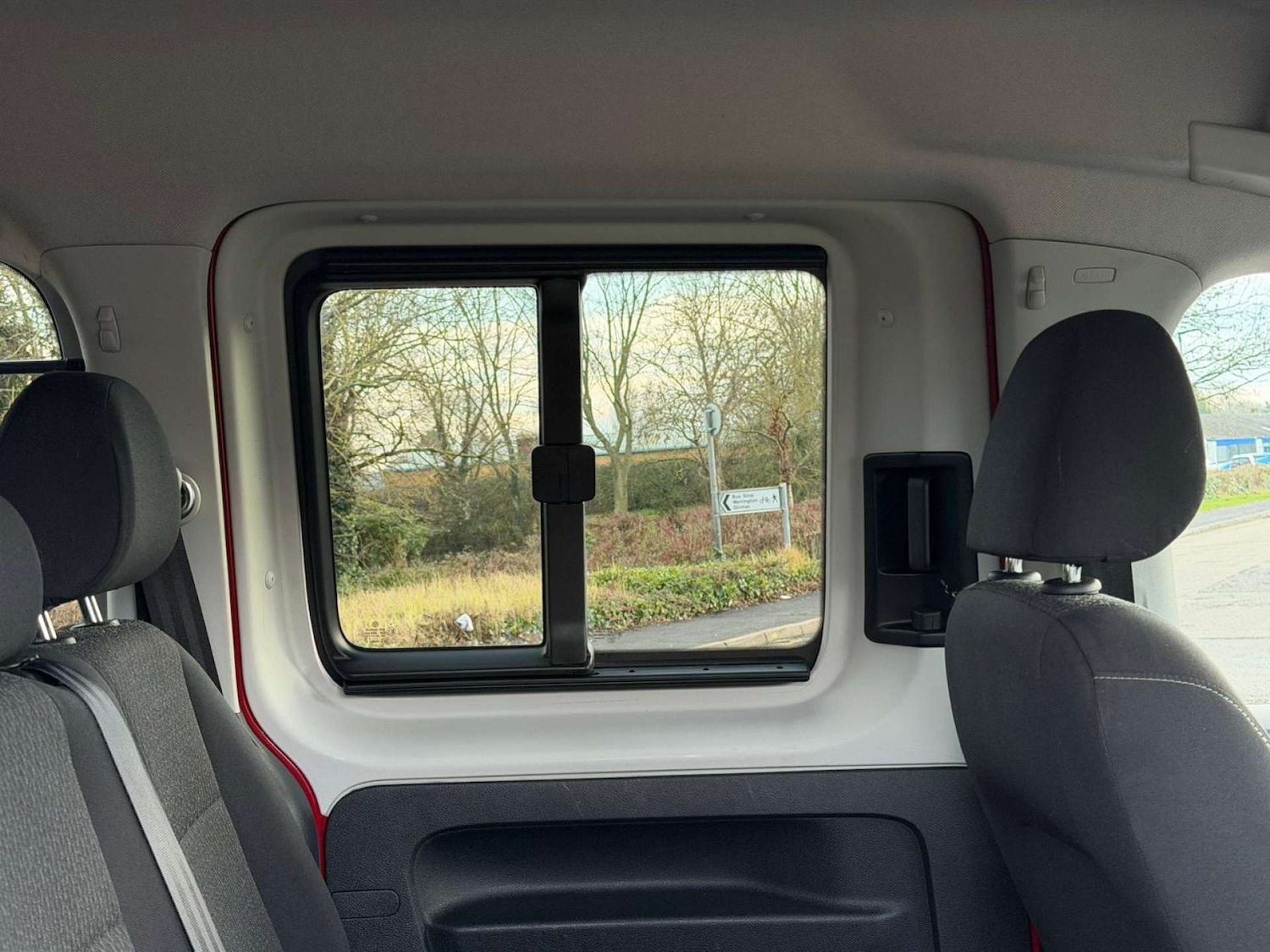 Used Volkswagen Caddy Maxi Life 2018 for sale - 77437540: Photo 65