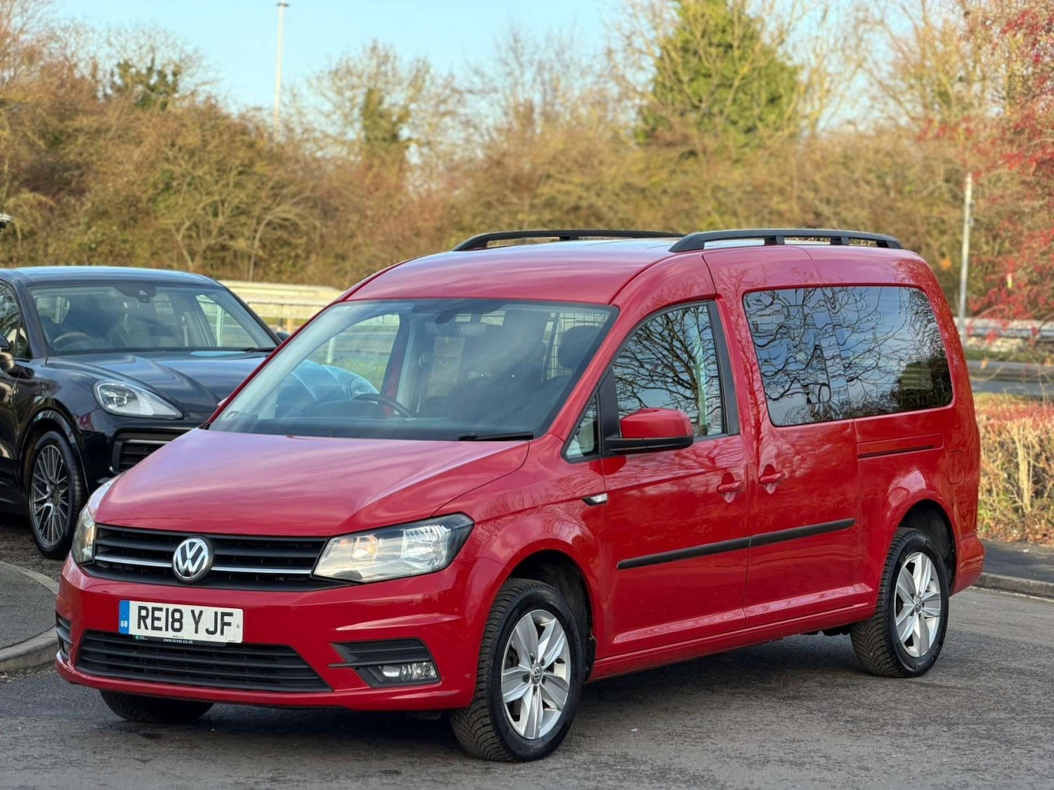 Used Volkswagen Caddy Maxi Life 2018 for sale - 77437540: Photo 7
