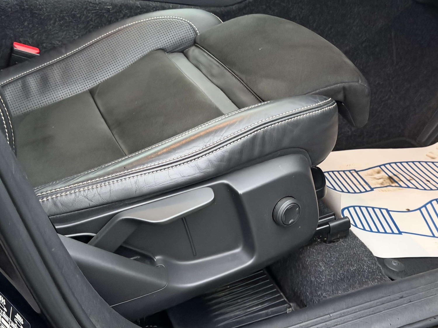 Used Volvo XC40 2019 for sale - 77437562: Photo 35