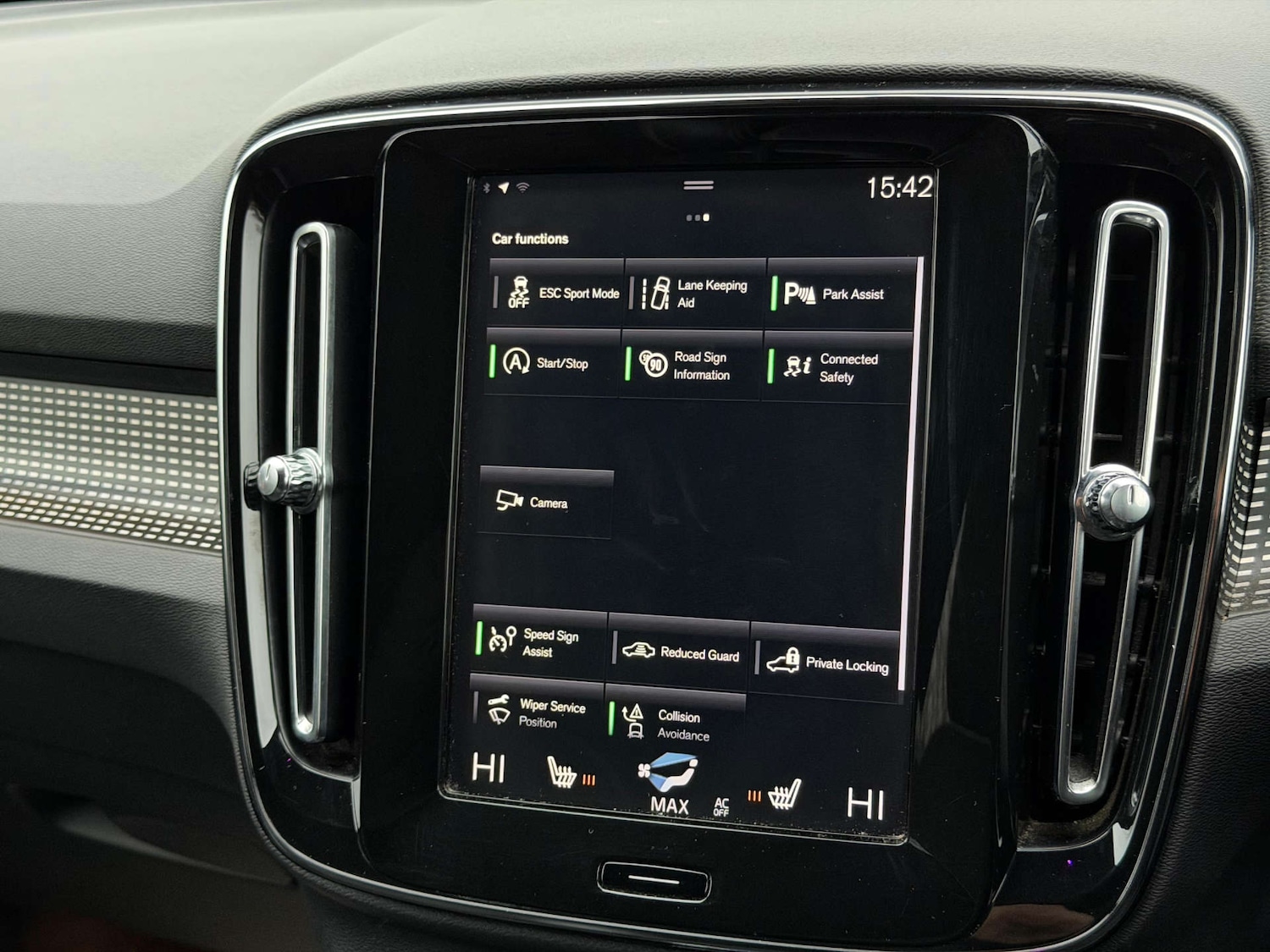 Used Volvo XC40 2019 for sale - 77437562: Photo 73