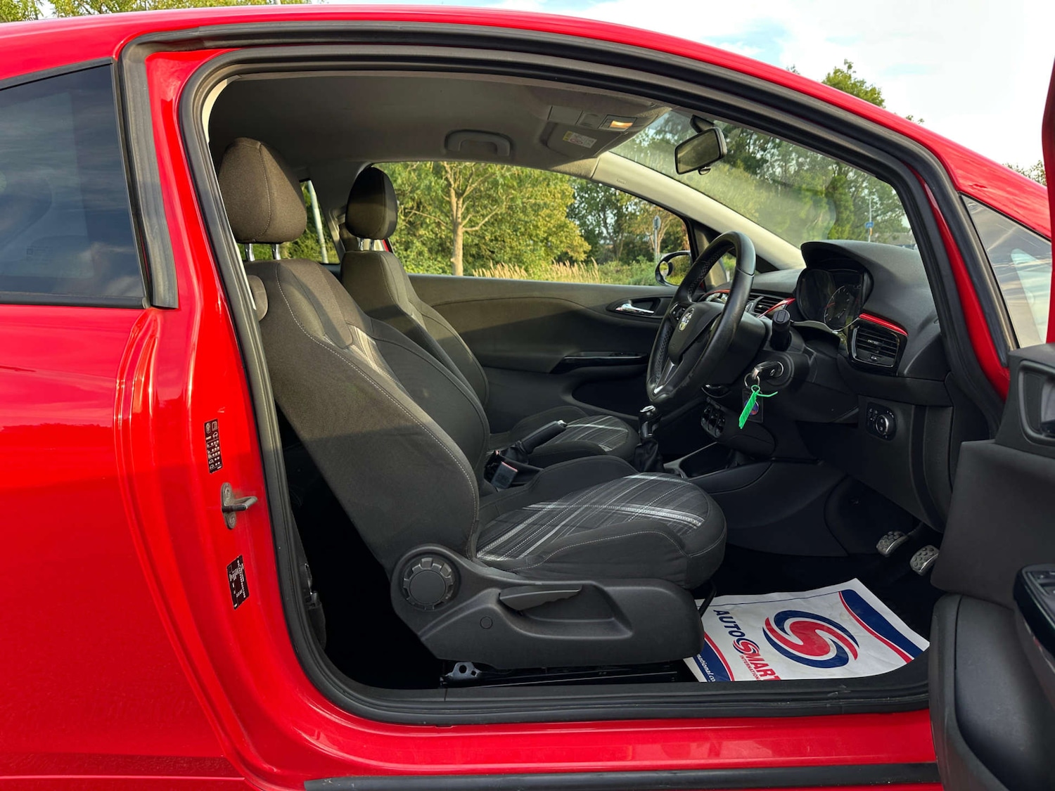 Used Vauxhall Corsa 2015 for sale - 77437563: Photo 34