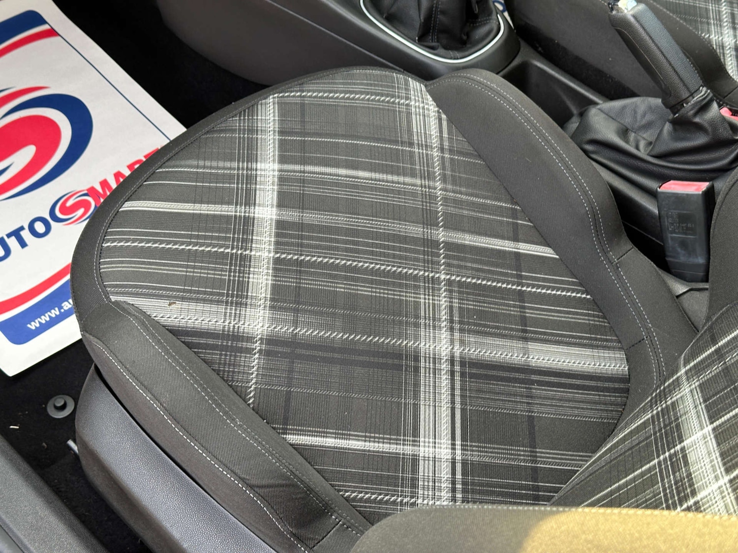 Used Vauxhall Corsa 2015 for sale - 77437563: Photo 35