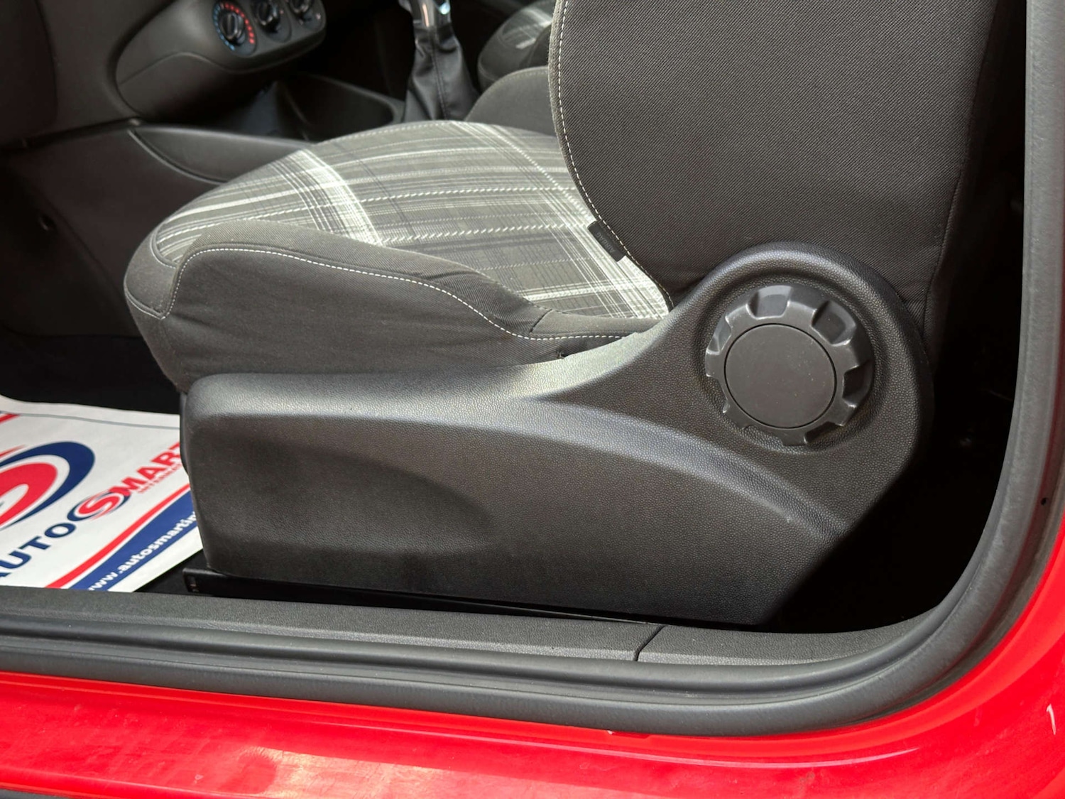 Used Vauxhall Corsa 2015 for sale - 77437563: Photo 36