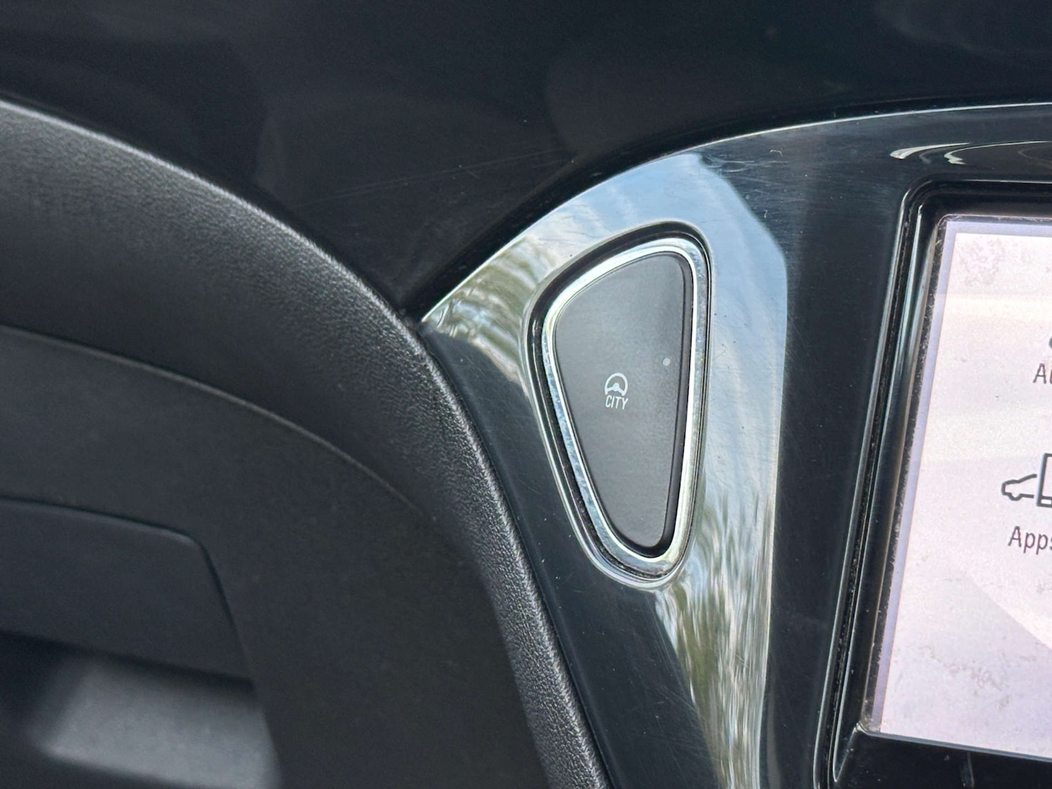 Used Vauxhall Corsa 2015 for sale - 77437563: Photo 41