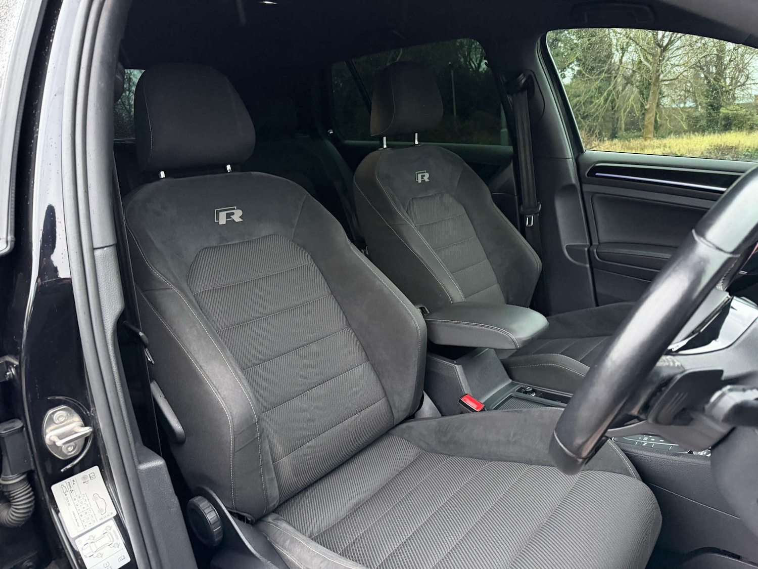 Used Volkswagen Golf 2020 for sale - 77437637: Photo 18