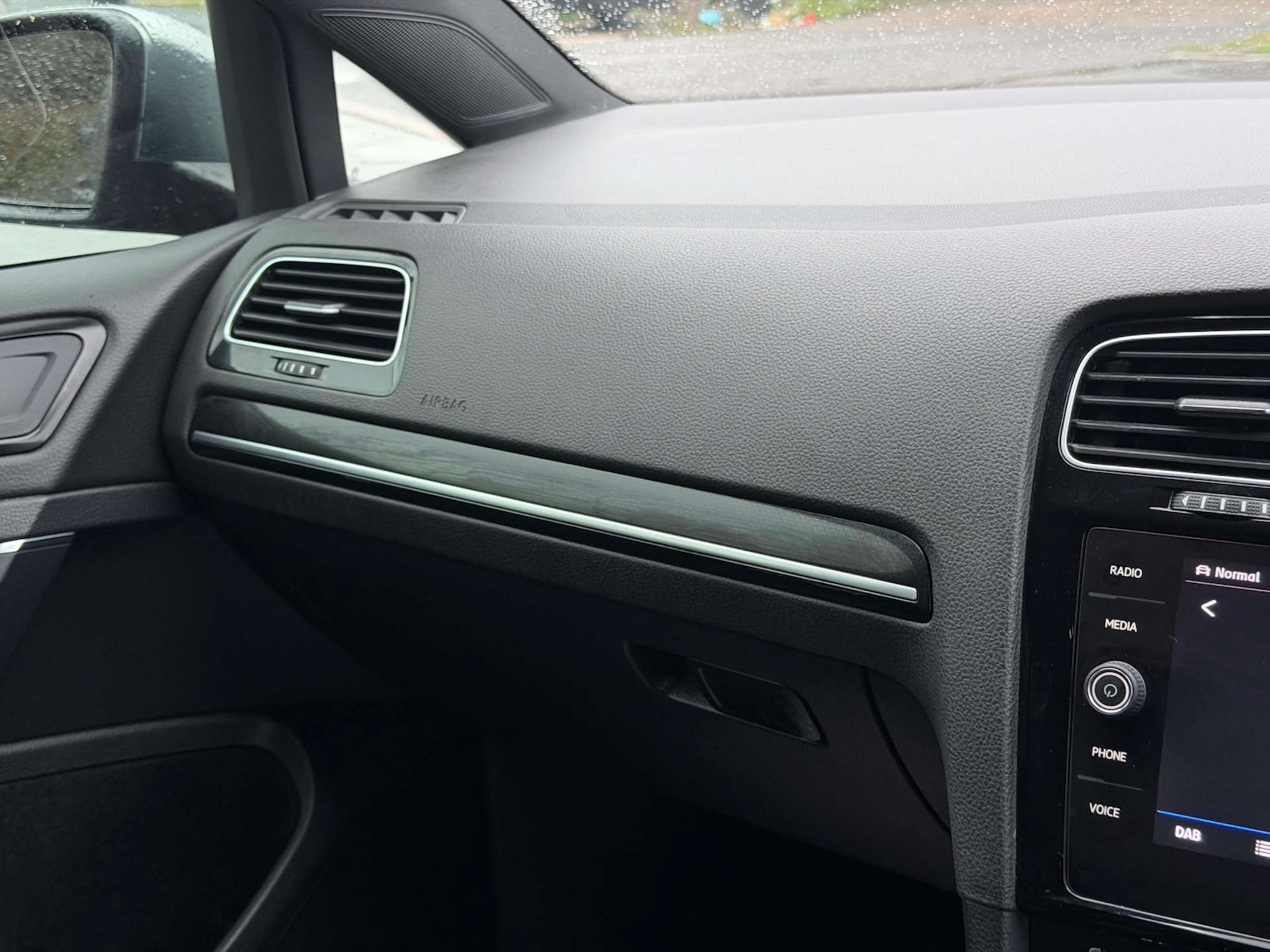 Used Volkswagen Golf 2020 for sale - 77437637: Photo 24