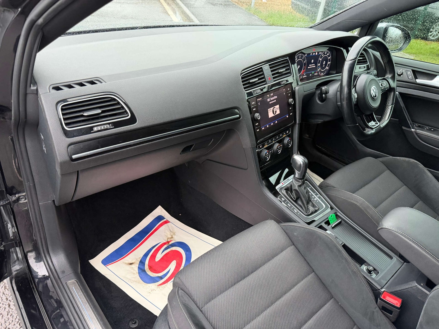 Used Volkswagen Golf 2020 for sale - 77437637: Photo 25