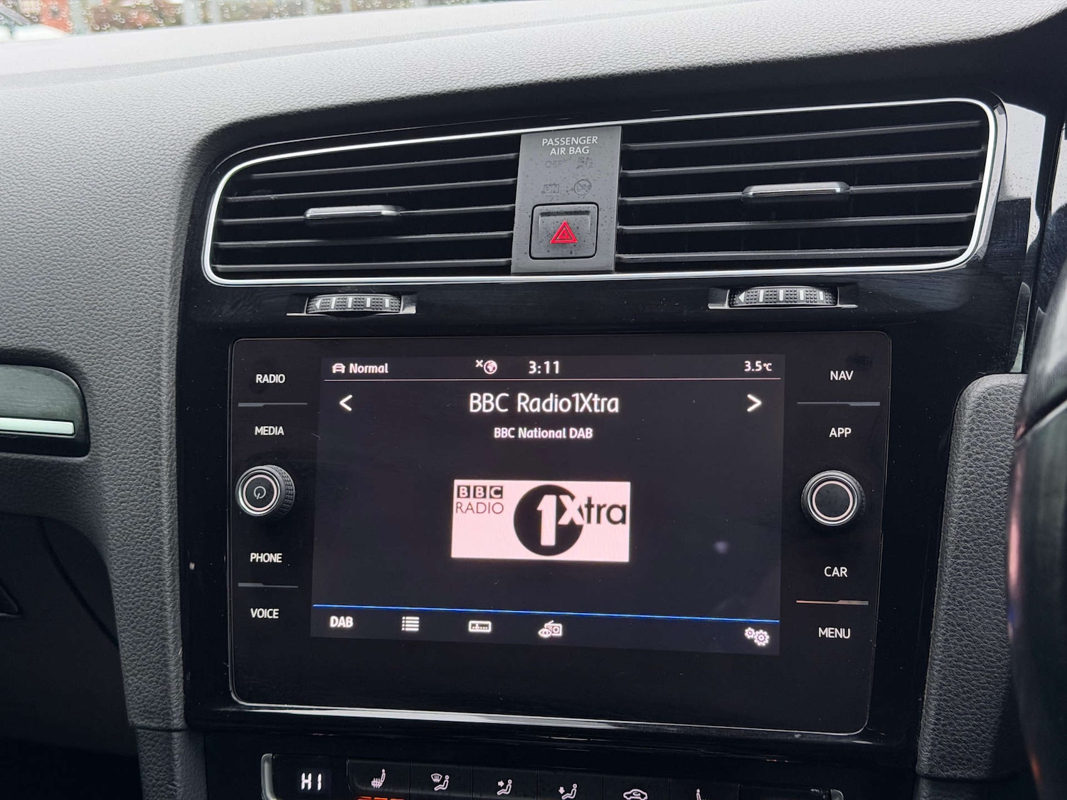 Used Volkswagen Golf 2020 for sale - 77437637: Photo 69