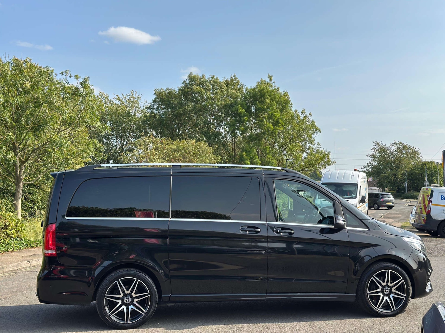 Used Mercedes-Benz V-Class 2018 for sale - 77437445: Photo 16