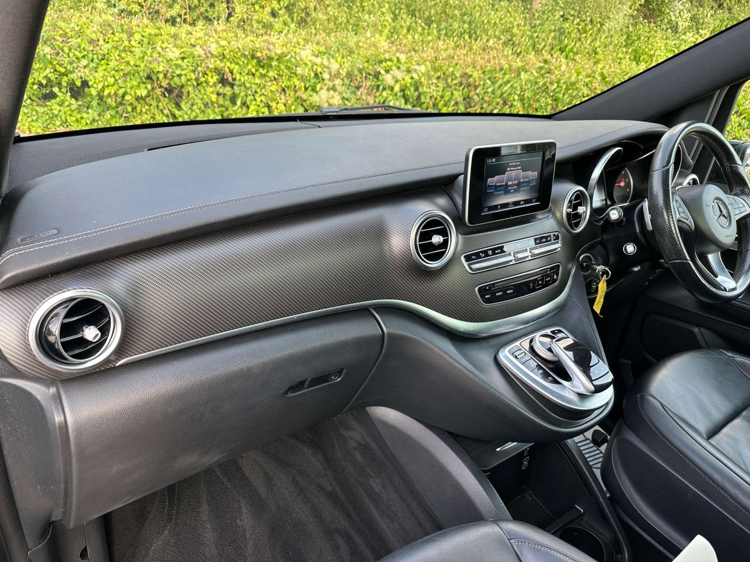 Used Mercedes-Benz V-Class 2018 for sale - 77437445: Photo 26