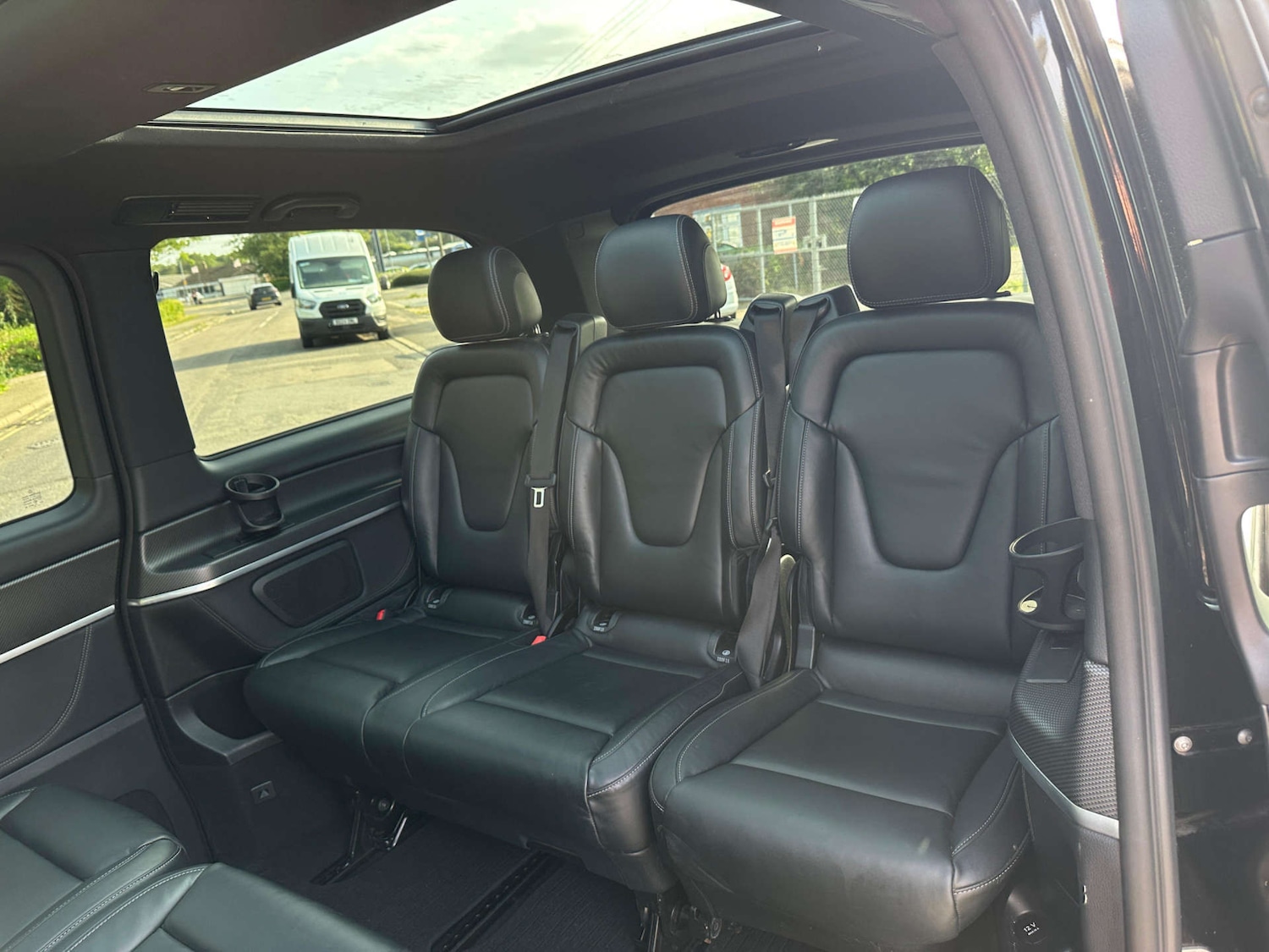 Used Mercedes-Benz V-Class 2018 for sale - 77437445: Photo 33