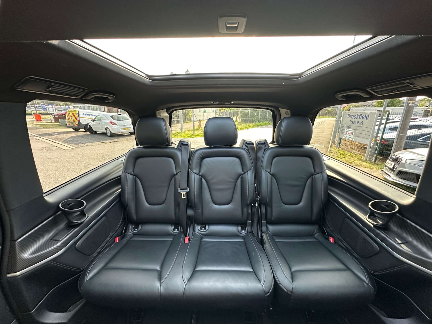 Used Mercedes-Benz V-Class 2018 for sale - 77437445: Photo 36