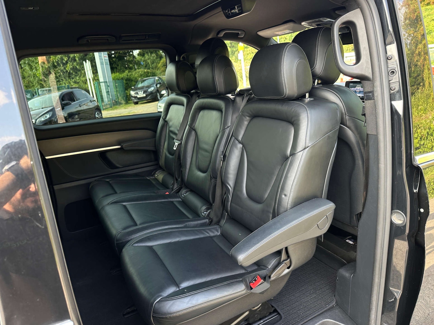 Used Mercedes-Benz V-Class 2018 for sale - 77437445: Photo 40